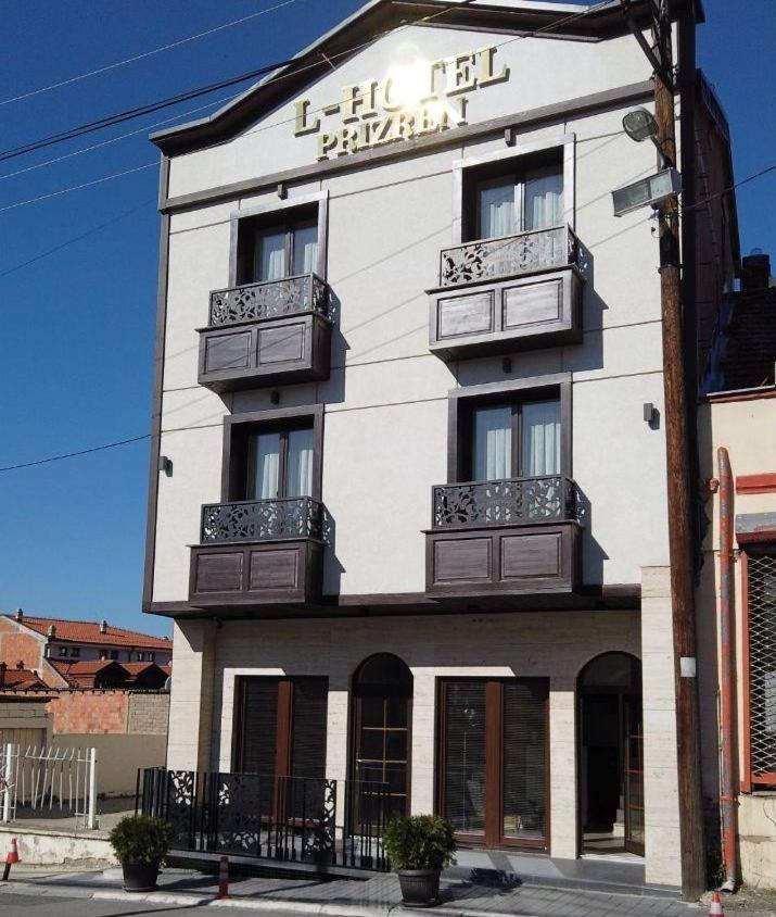 L'Hotelpz Prizren Exterior foto